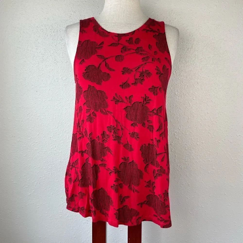 Apt. 9 Red and Black Floral Tank Top Size M EUC